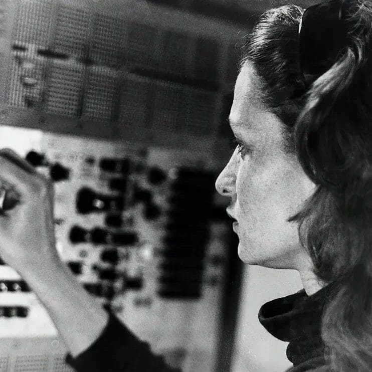 ふね　Éliane RADIGUE Œuvres Feedback Works 1969-1970 | Éliane Radigue